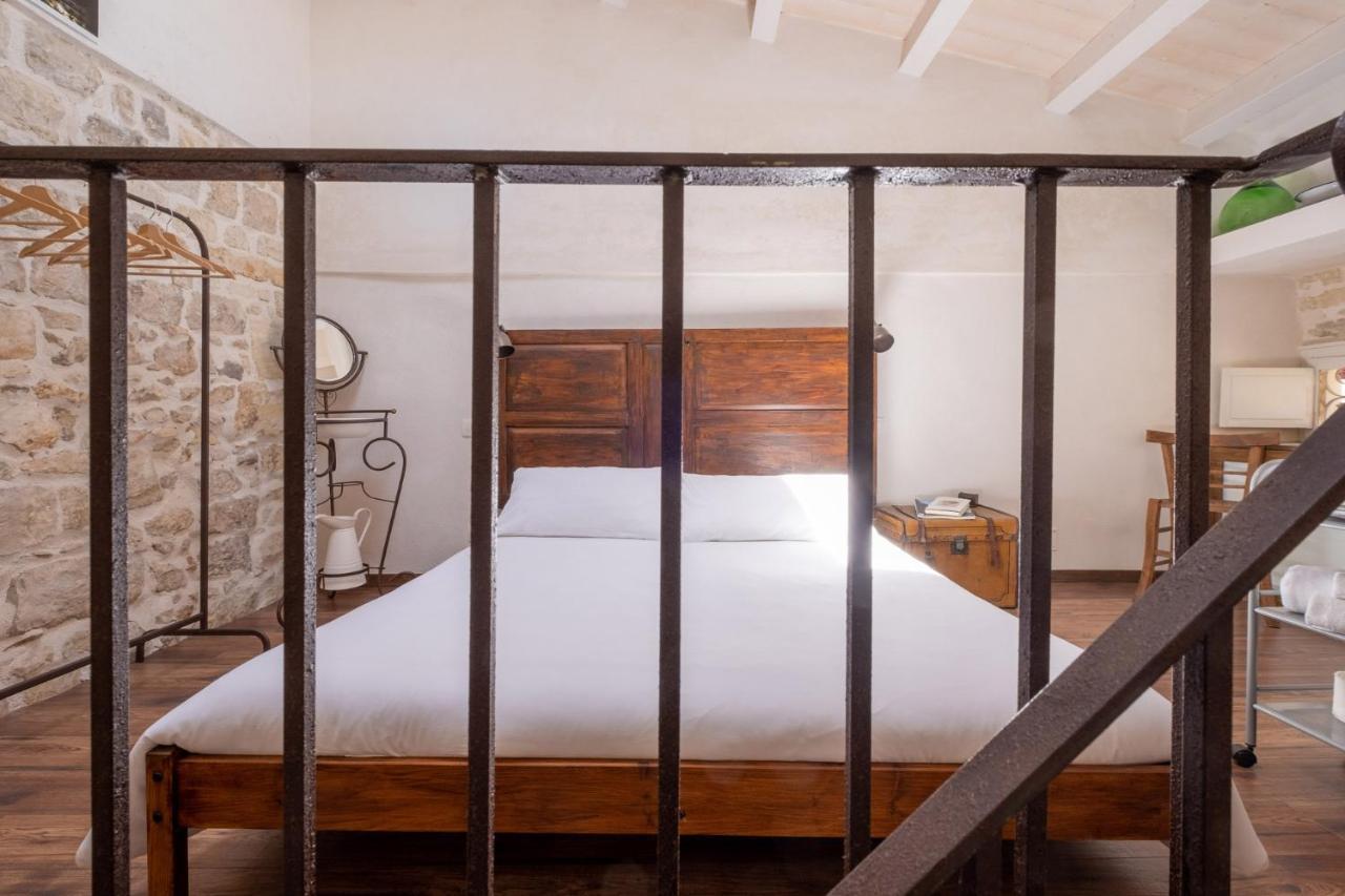 Case-Grotte Degli Avi, Esperienza Abitativa In Grotta Modica Extérieur photo