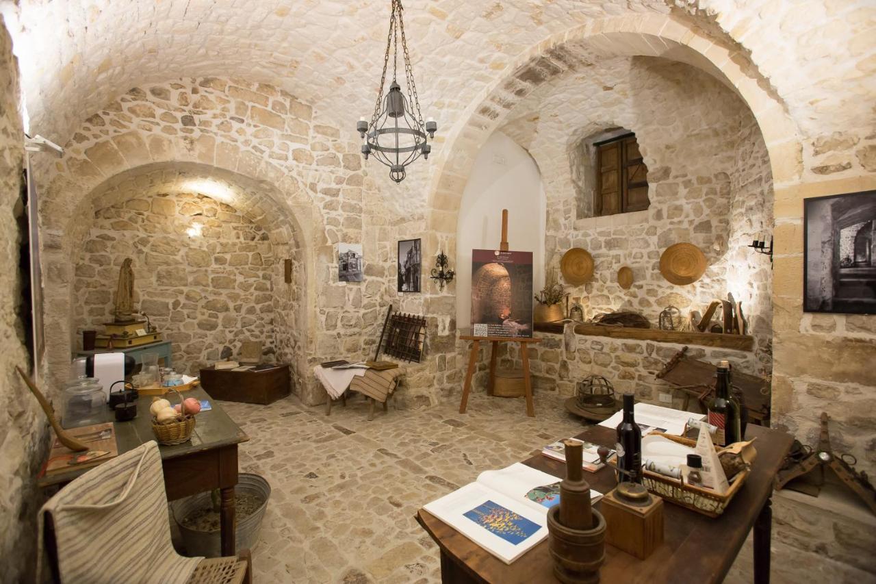 Case-Grotte Degli Avi, Esperienza Abitativa In Grotta Modica Extérieur photo
